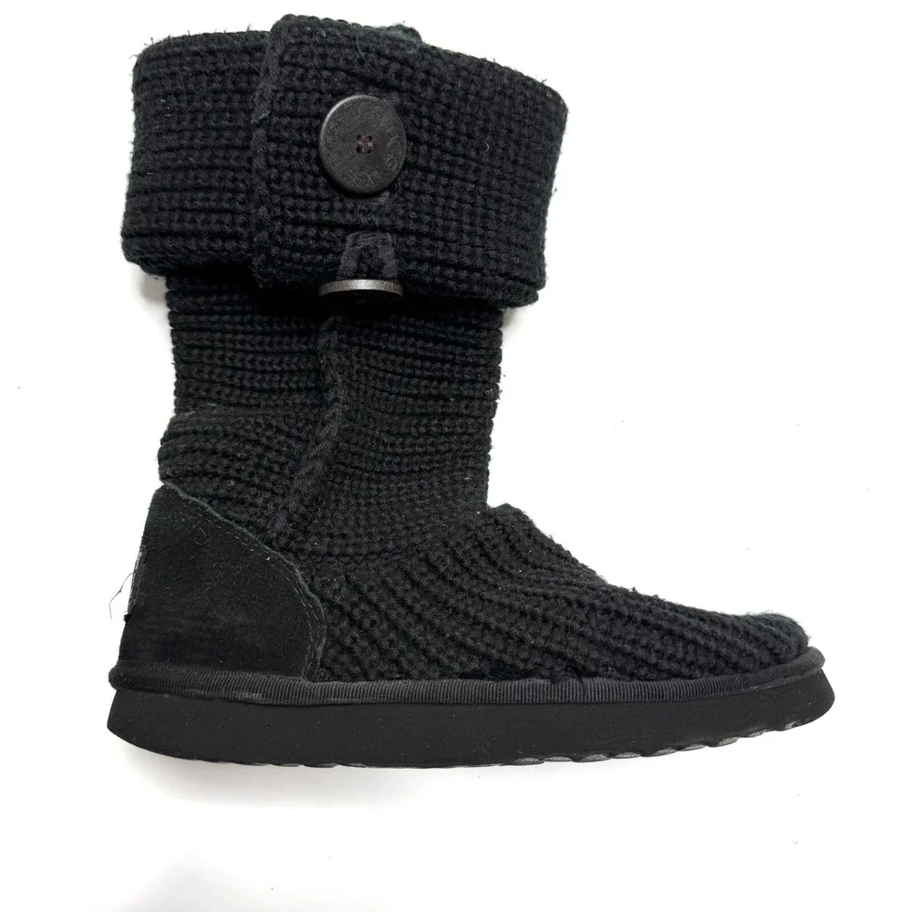 UGG Cardy Black Talk Knit Boots Women's size 7 Classic Three Buttons‎ Flaw 5819